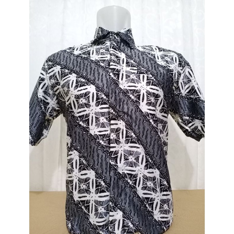 KEMEJA PRIA/KEMEJA BATIK PRIA/KEMEJA PRIA LENGAN PENDEK/BATIK PRIA/KEMEJA LENGAN PENDEK