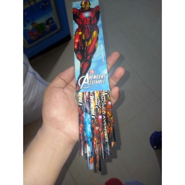 pensil serut isi 12 pcs