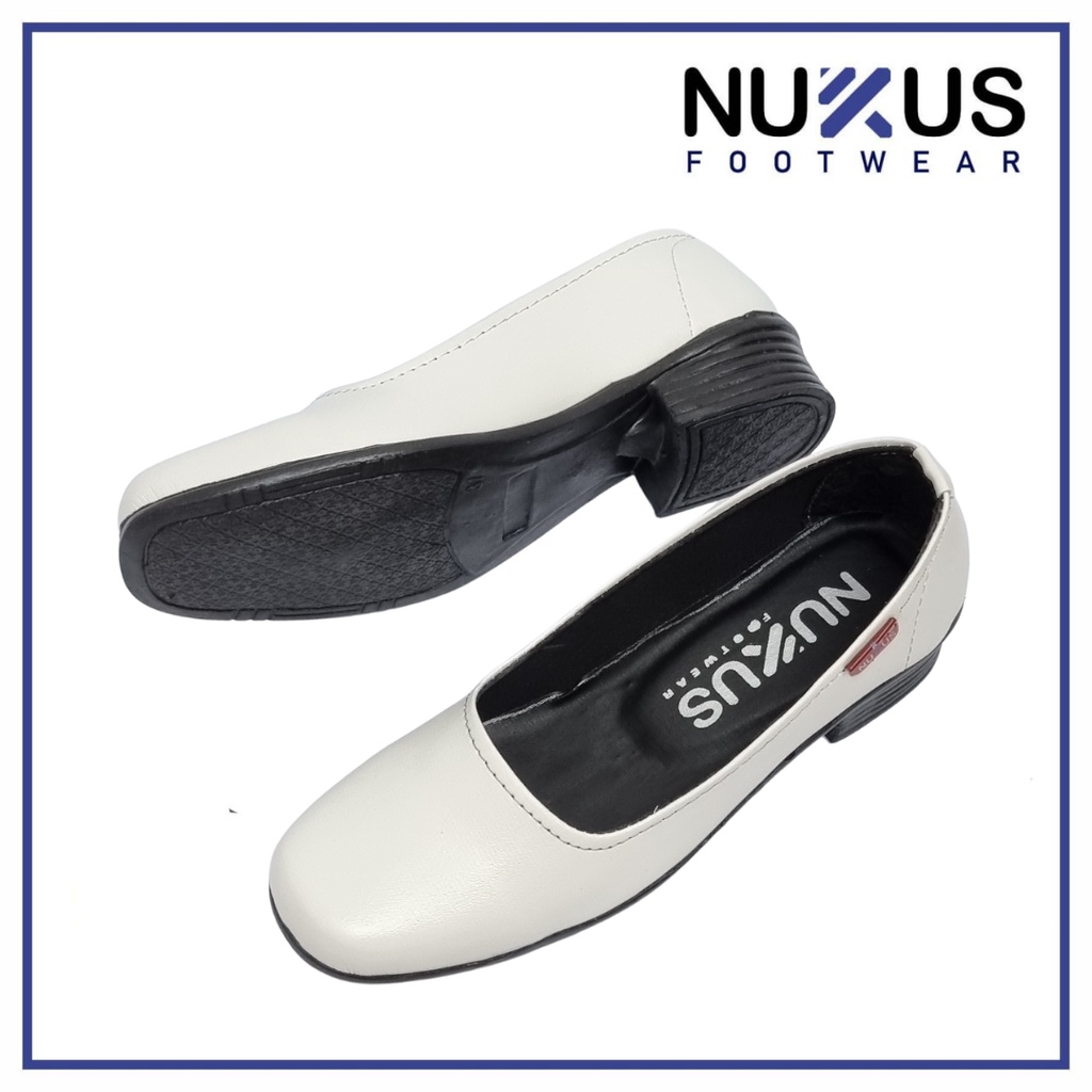 Nukus Sepatu Pantofel Wanita Putih - P03