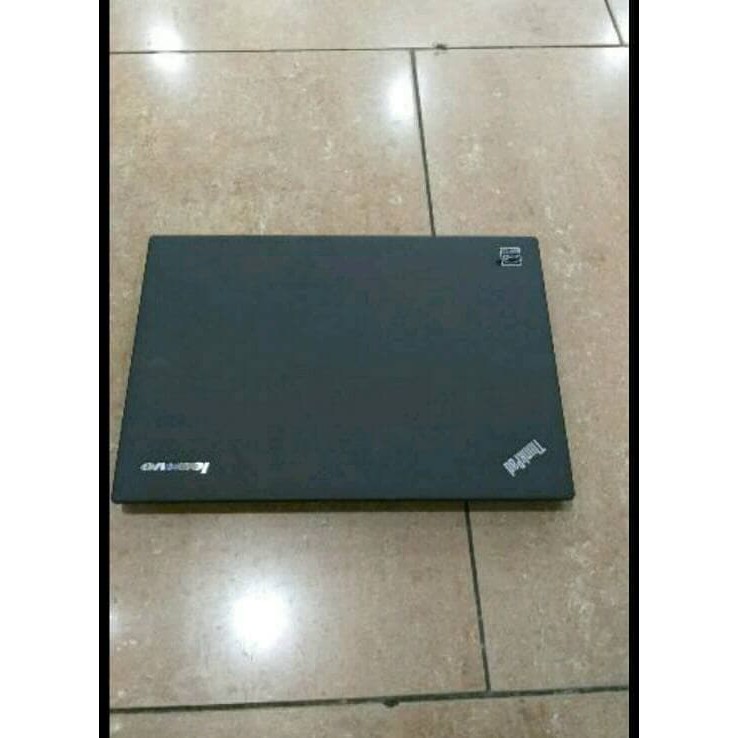 Laptop Lenovo Thinkpad Core i5 gen 4 Ram 8GB SSD 160GB Bergaransi