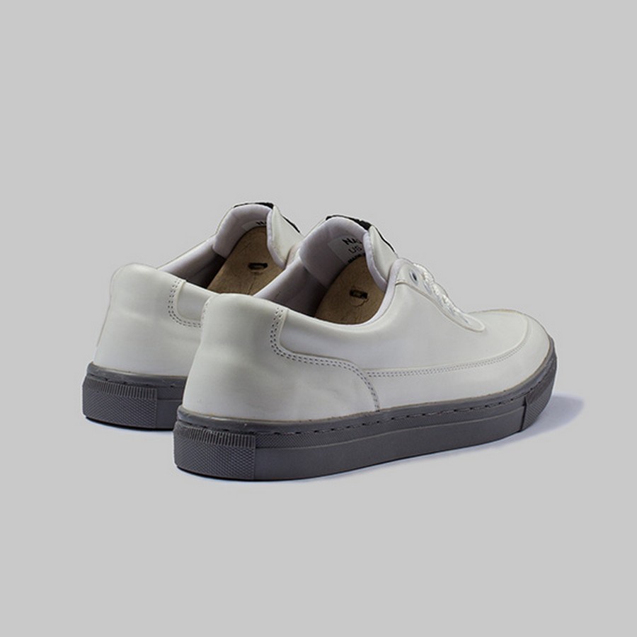 Sepatu Sneakers Pria Cowok Casual DEDRICK NAZ Amron Store