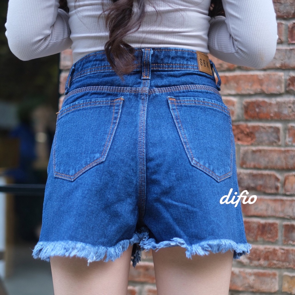 TRIVELA - Difio Hotpants / Celana Pendek Jeans Difio