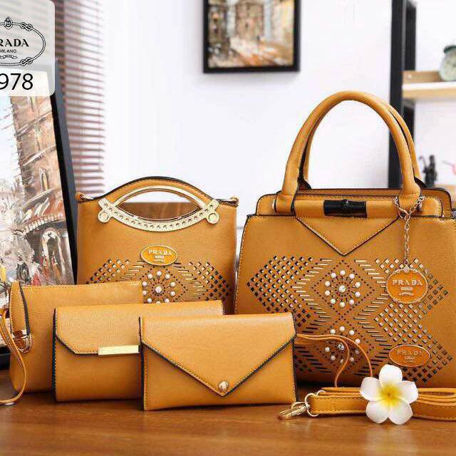 Tas Batam prada pandora