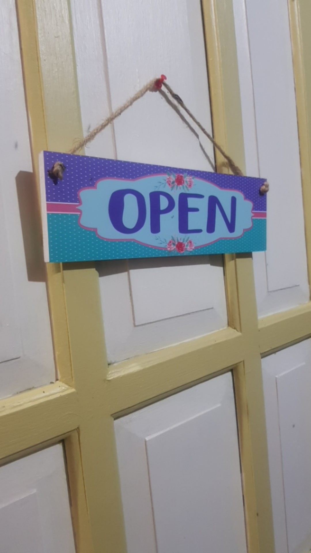 Oemah Kajoe Gantungan Pintu Toko Bolak Balik Open Closed Motif Shabby (ns01bb)