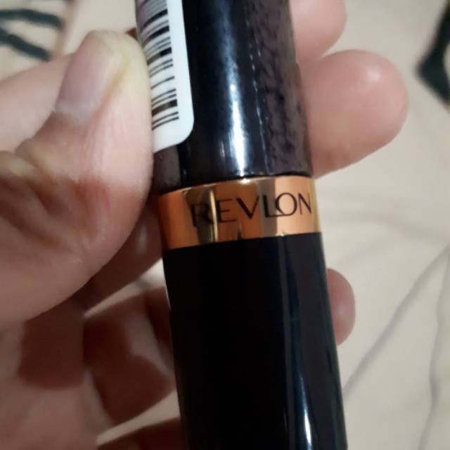 REVLON Lipstick