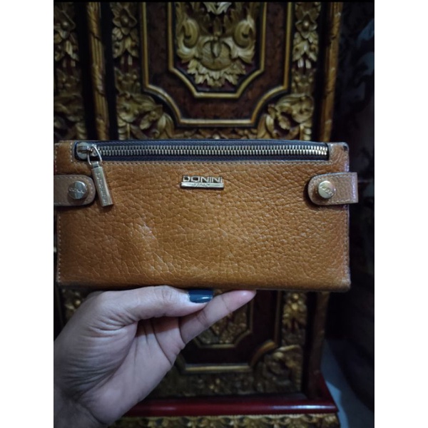 Dompet Donini