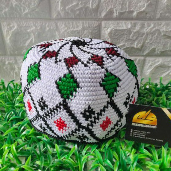 kopyah rajut handmade by mahkota surgawi