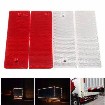 Reflektor Cahaya Mobil Persegi Car Reflector Merah 2pc