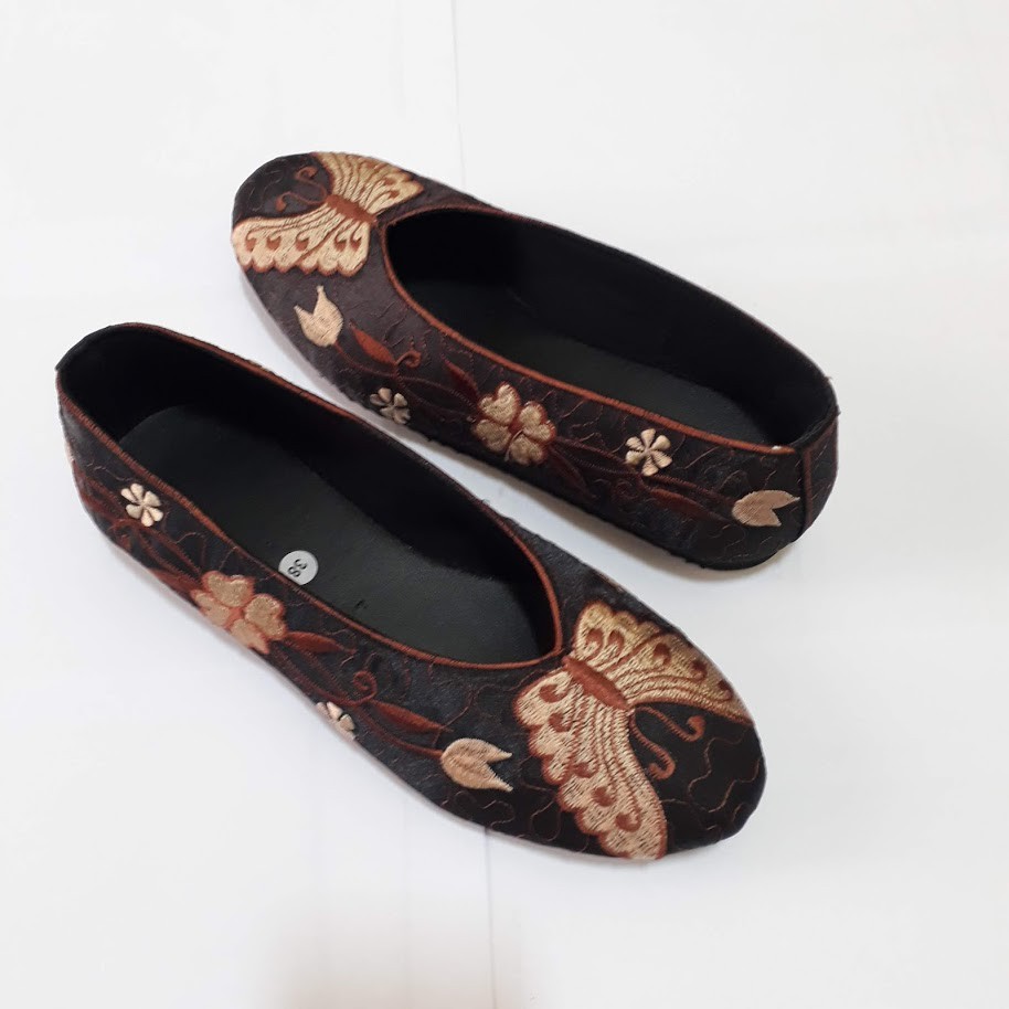 etnik fashion sepatu wanita flat slip on bordir kupu