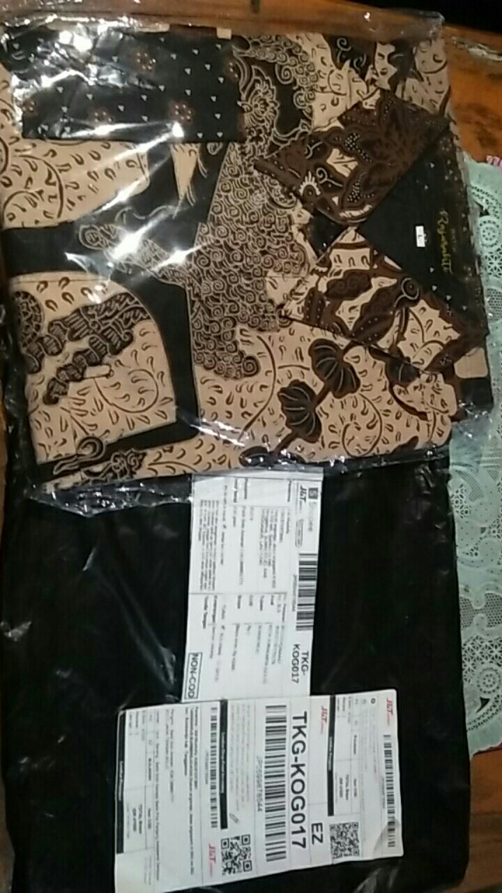 Batik Solo Kemeja Batik Pria Panjang Antasena Senojoyo Batiksoloamanah 145.000