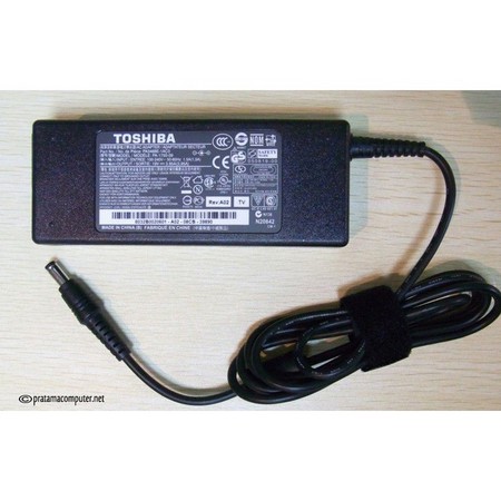 Casan Adaptor Laptop TOSHIBA Satelitte L200 L310 A350 A660 CM50 R850 U300 19V 3.95A Original