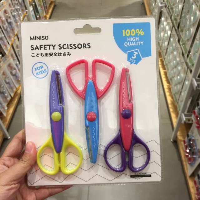 

[ORIGINAL] GUNTING ZIG ZAG PRAKARYA MINISO