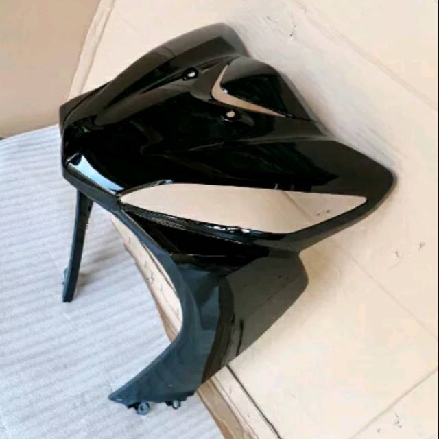 Tameng depan revo fit fi