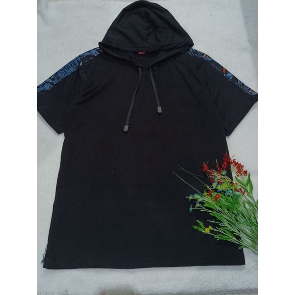 kaos Hoodie kombinasi