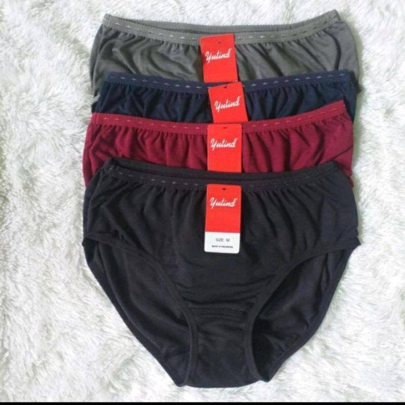 cd wanita yutin bahan katun ukuran mulai dari M, L, XlXXL