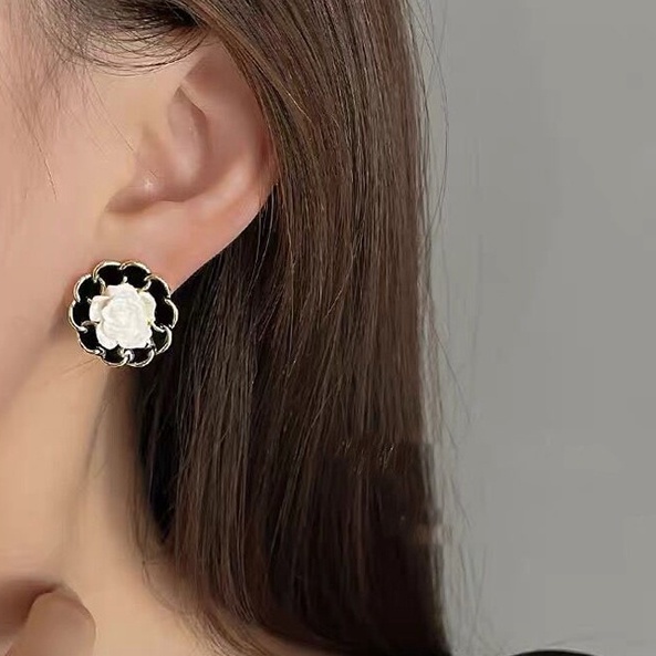 Anting Mutiara Sederhana Hitam Ala Korea2023An Berlian Imitasi Wanita Baru