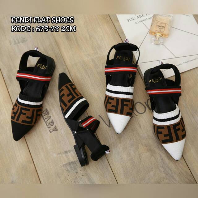 FENDI FLAT SHOES