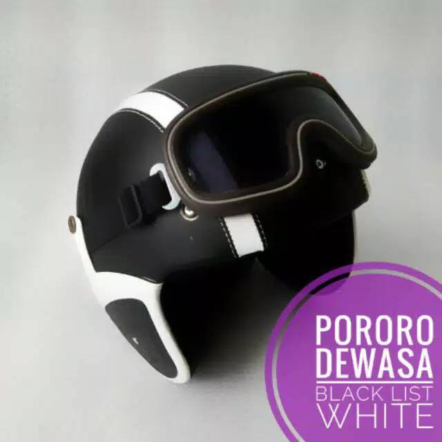 Helm pororo dewasa