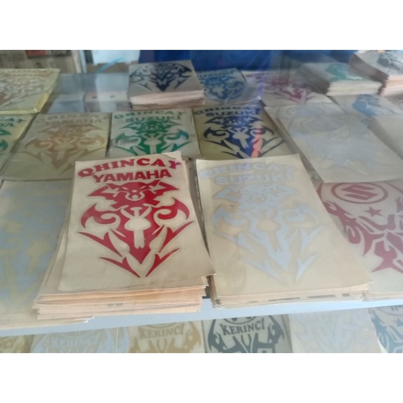 

stiker klub motor sesuai keinginan