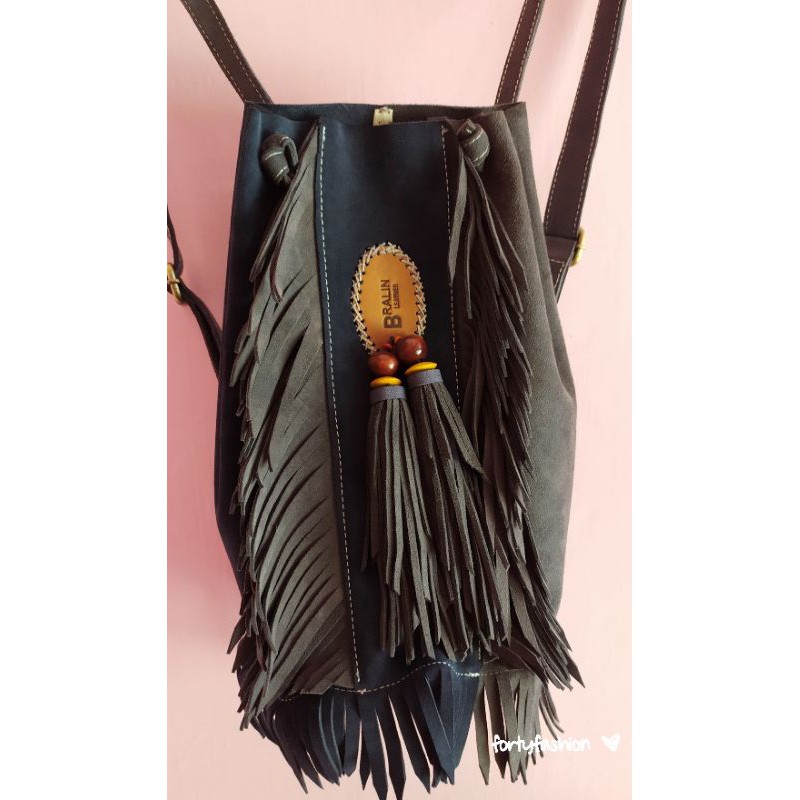 Tas ransel kulit asli. etnik dan manis. motif Indian
