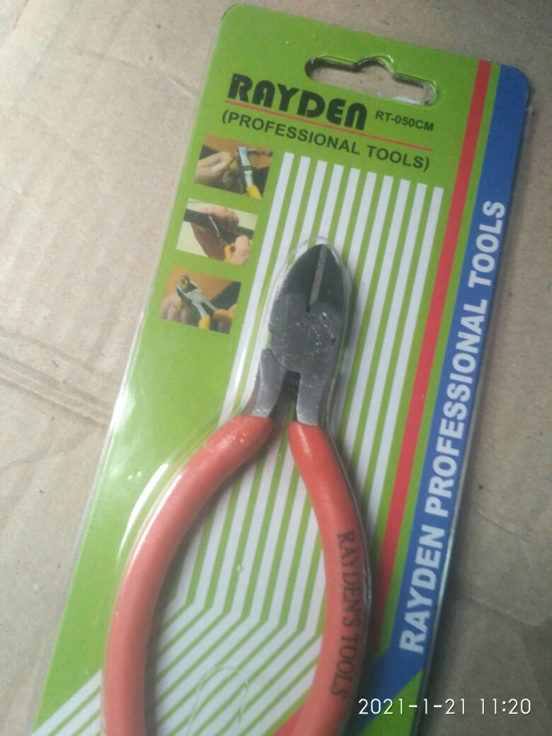 Tang Potong Standard +per Tajam Merk Rayden