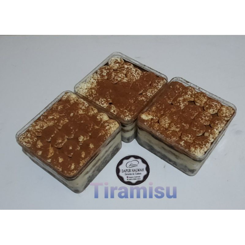 

DAPUR HALWAH TIRAMISU DESSERT BOX