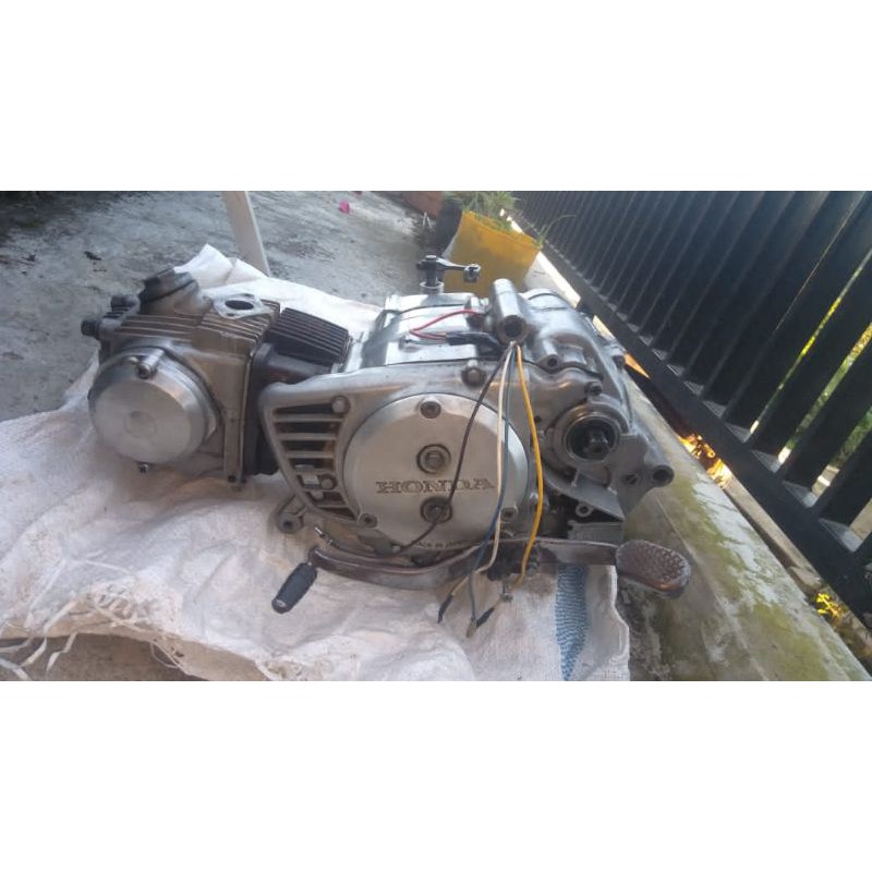 Mesin C90 Mesin Honda C90 / Engine Honda C90