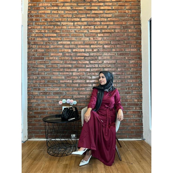 Meyra dress by journey scarves