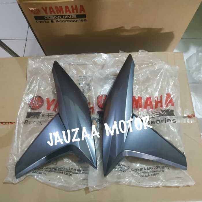 Sayap kuping tangki Vixion advance nva abu abu original sepasang ORIGINAL YAMAHA