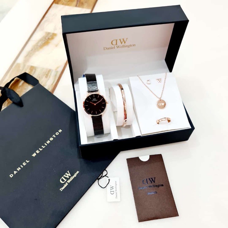 jam tangan wanita DW paket lengkap anting gelang kalung cincin paperbag ready