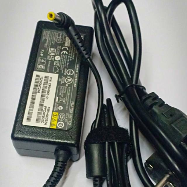 Adaptor Charger Original Laptop Fujitsu E733 UH552 C44 P702 P70 U554 series 19V 3,42a