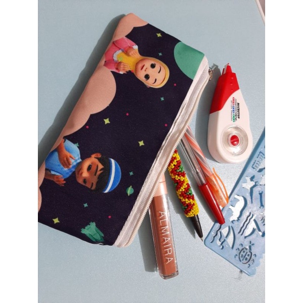 

Tempat pensil custom