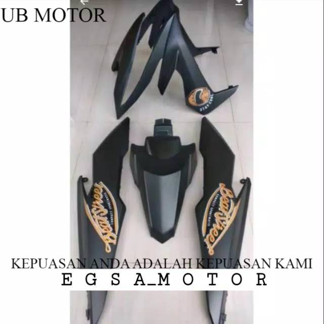 Peket Cover Body Honda Beat Street Hitam Doff