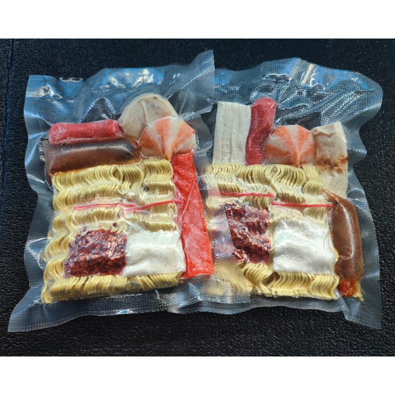 

SUKI TOMYAM MIE DIKEMAS VACUM - STEAMBOAT SEAFOOD OLAHAN IKAN SHABU-SHABU - crab stik bakso ikan chikuwa cumi flower scallop dumpling cheese