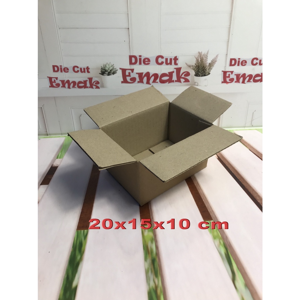 

KARDUS | BOX | UK. 20x15x10 cm / KARTON PACKING POLOS BARU ST