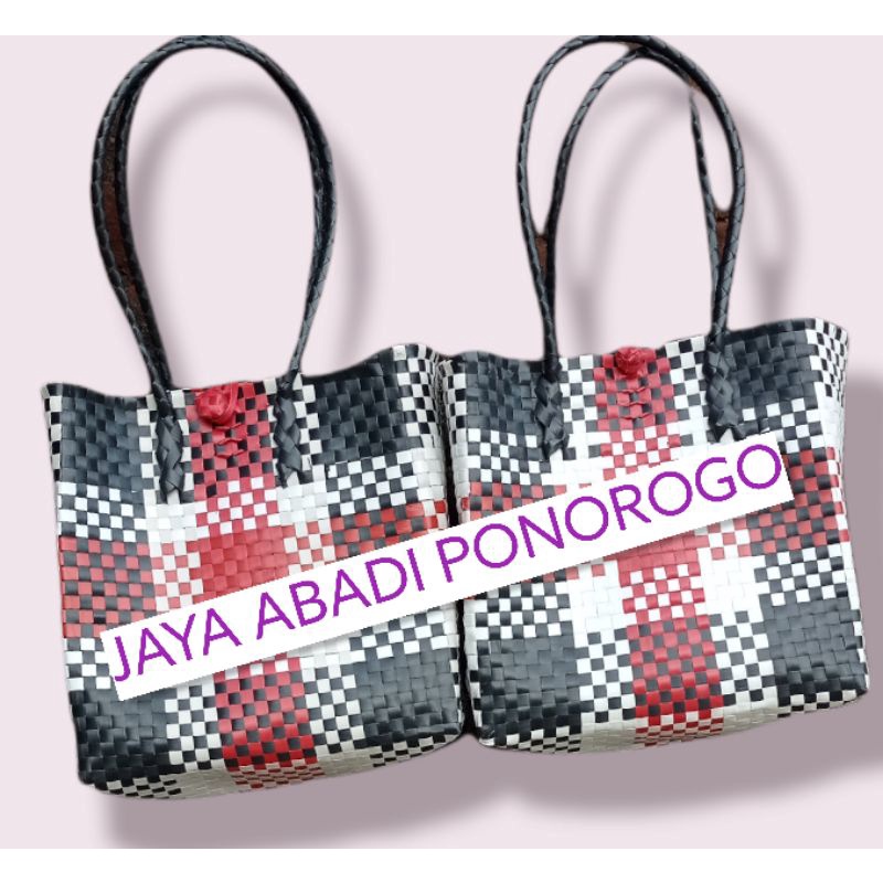 TAS ANYAM MONOKROM MURAH/ TAS MONOKROM BERKUALITAS/ TAS SOUVENIR TERMURAH