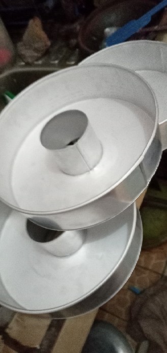 Dakontasik - Loyang Kue Tart Bolu Cake Diameter 18 Bolong Tengah Polos Tanpa Sekat