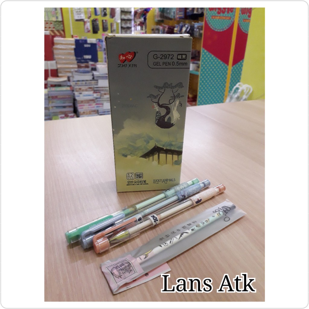

Ballpoint Gel ZHI XIN G-2972 0.5mm Karakter / Pulpen / Pen Gel+Reffil