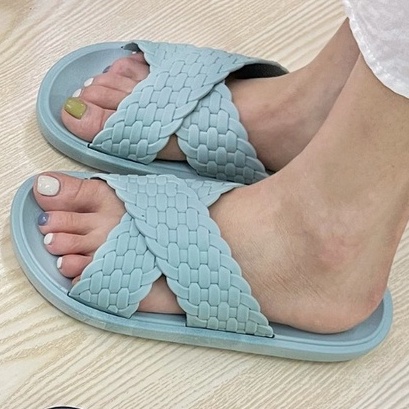 [BEST SELLER] Sendal Jelly Cuted BLC Import Full Karet Lentur Elastis Sandal Slop Silang Kokop-Pasta Kepang