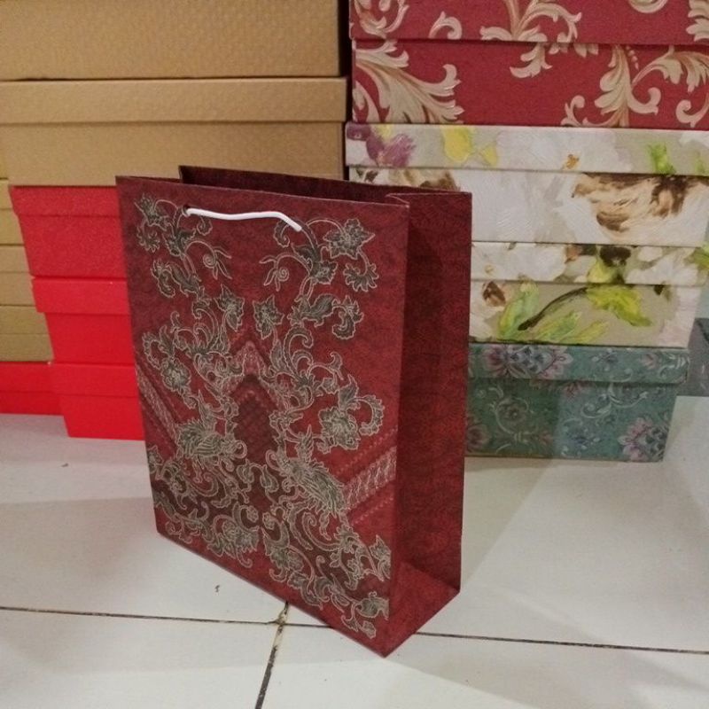 

Paperbag batik@12pcs