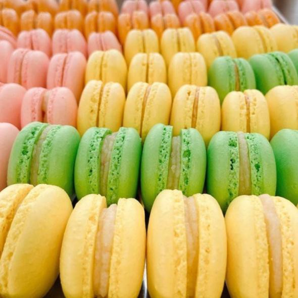 

bu Q7G MACARON REGULER BESAR ECERAN MURAH BAZAR KEMASAN PLASTIK QA JP6