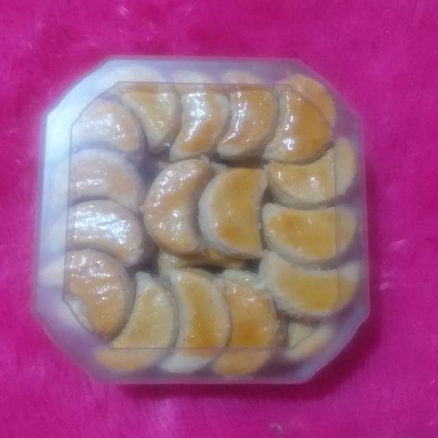 

Kue kacang