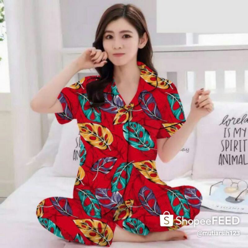 PiamaDaunJandaBolong