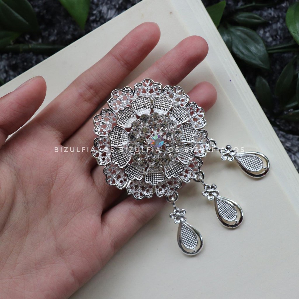 Bros kebaya / bros kutubaru / bros dada / bros cantik / bros branded / bros wanita / aksesoris cewek-Bsilver