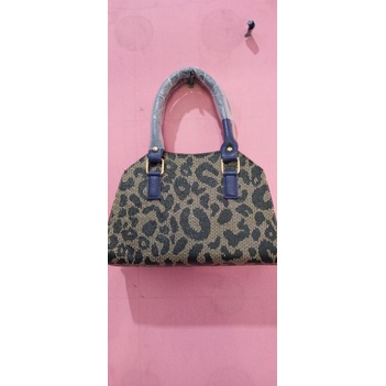 Tas_Leopard