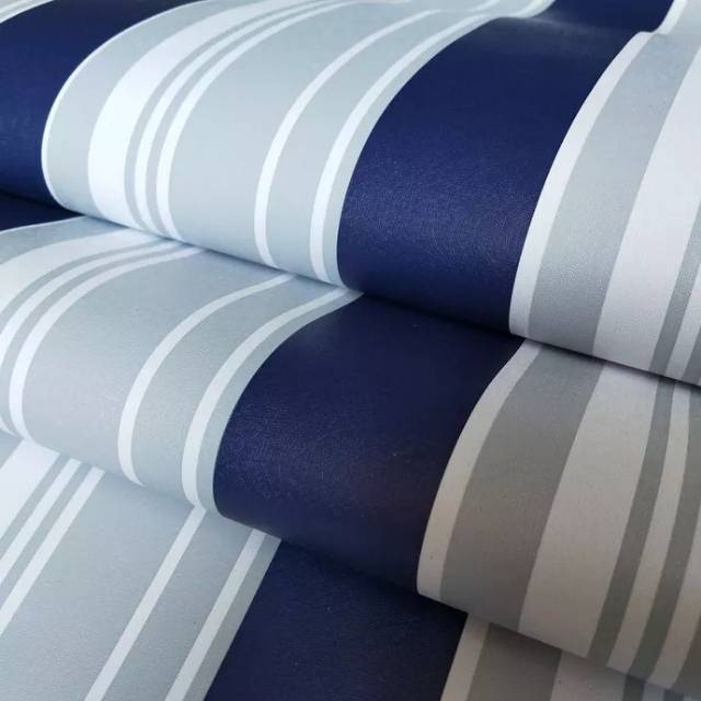 Wallpaper stiker dinding motif salur biru dongker mix silver