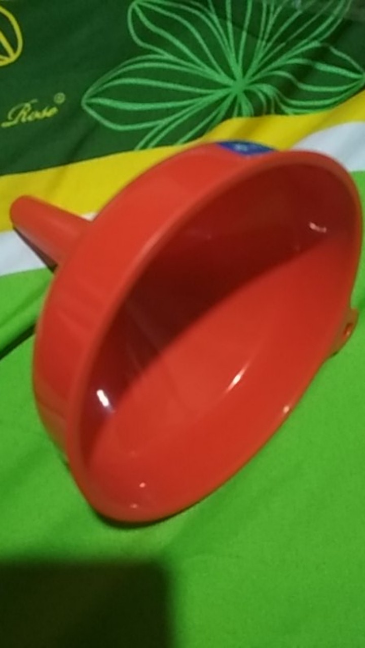 Corong Plastik Luky Start 3114 Multifungsi