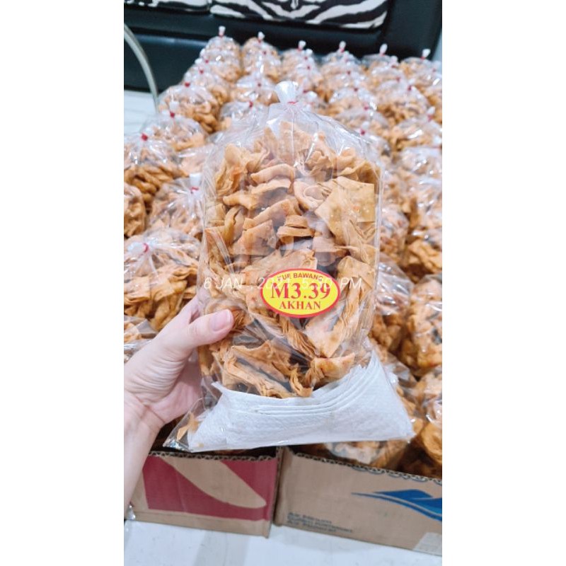 

Ready Stock Kue Bawang Akhan M3 500 GRAM