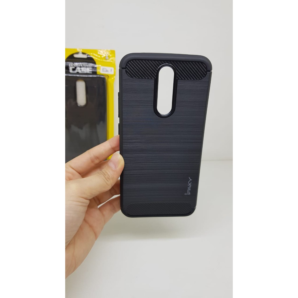 iPaky Carbon Xiaomi Redmi 8 6.22 inchi Slim Fit Carbon Soft Case XIOMI Redmi 8 Fiber Multi Carbon AN