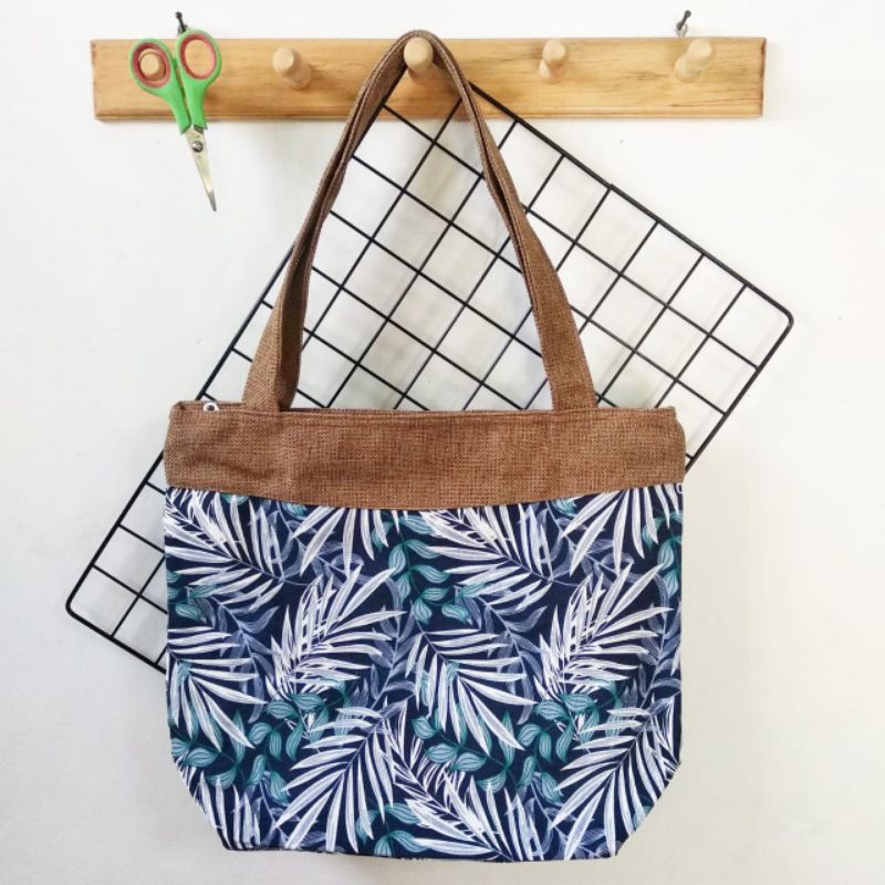 Totebag Kanvas Goni Medium / Tas Kanvas Goni Medium